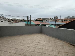 SOBRADO - VENDA - BAIRRO ÓRFÃS 