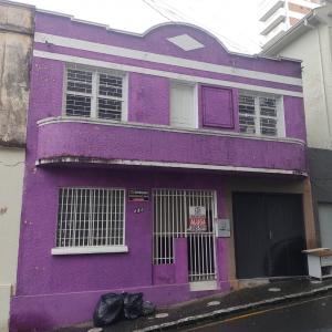 LOCAÇÃO - SOBRADO - BAIRRO CENTRO
