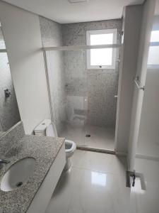 lOCAÇÃO - aPARTAMENTO - CENTRO - ED. REMBRANDT
