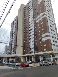 LOCAÇÃO - APARTAMENTO - cENTRO - ED. REMBRANDT