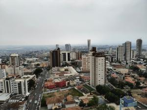 LOCAÇÃO - APARTAMENTO - cENTRO - ED. REMBRANDT
