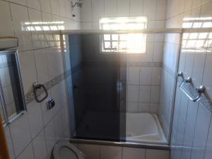VENDA - RESIDENCIA - BAIRRO UVARANAS - VILA ANA RITA