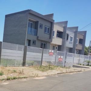 vENDA - SOBRADO - BAIRRO CONTORNO - VILA RAQUEL