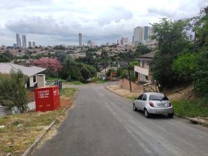 VENDA - rESIDÊNCIA - BAIRRO UVARANAS – VILA CORONEL CLÁUDIO 