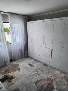 RESIDÊNCIA A VENDA - JARDIM AMÉRICA