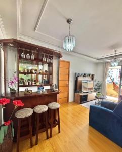 APARTAMENTO Á VENDA - BAIRRO ESTRELA - VILA ESTRELA - ED. VIENA