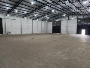 BARRACÃO COMERCIAL PARA LOCAÇÃO - BAIRRO COLÔNIA DONA LUIZA - NÚCLEO SANTA MARTA