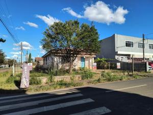 RESIDÊNCIA À VENDA - BAIRRO NOVA RÚSSIA - VILA MADUREIRA