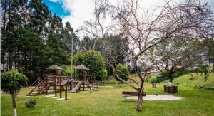 VENDA - RESIDÊNCIA - COLÔNIA DONA LUIZA - GARDEN PARK