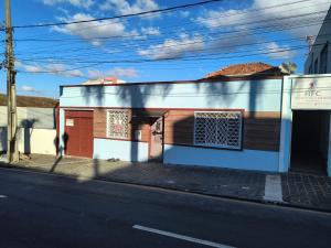 LOCAÇÃO - RESIDÊNCIA COMERCIAL - CENTRO 