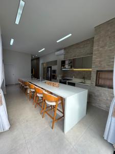 rESIDÊNCIA - VENDA - BAIRRO JARDIM CARVALHO – TERRAS ALPHAVILLE